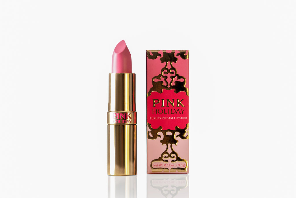 Pink Holiday Lipstick is a luxurious moisturizing full coverage Italian formula