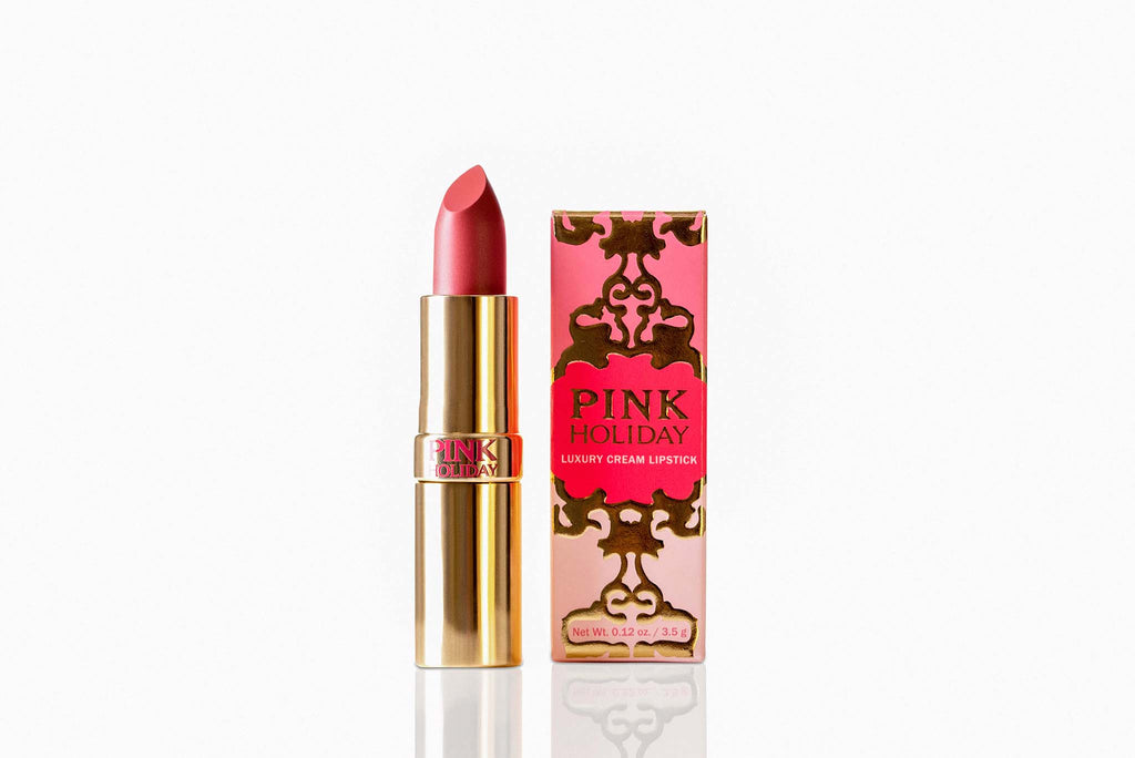 Pink Holiday Lipstick is a luxurious moisturizing full coverage Italian formula