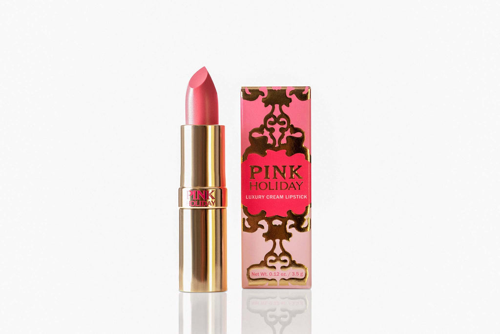 Pink Holiday Lipstick is a luxurious moisturizing full coverage Italian formula