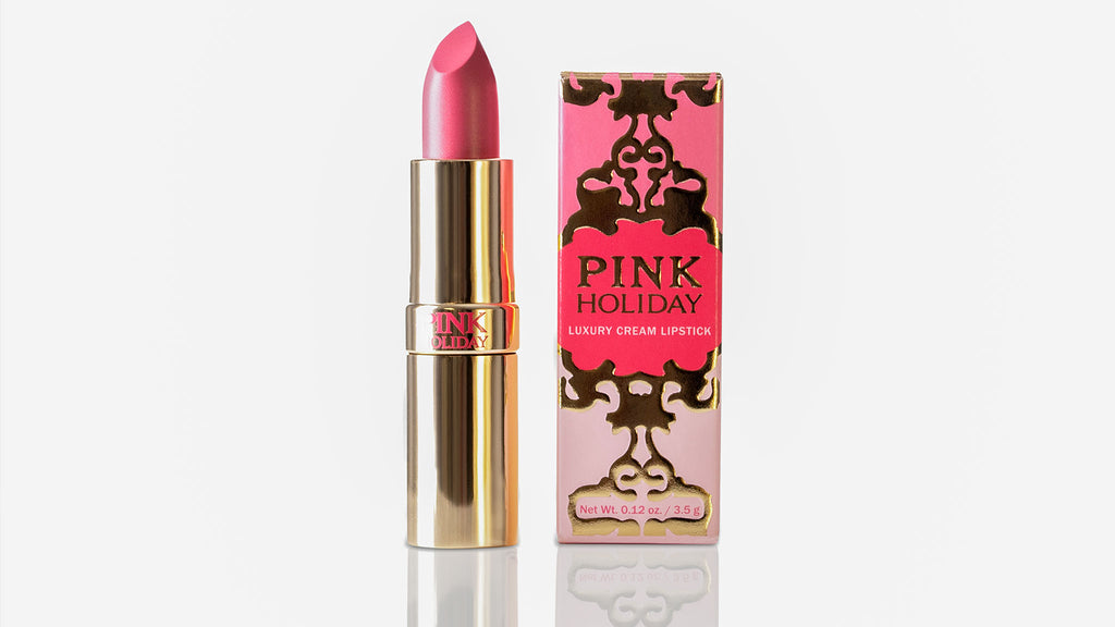 Pink Holiday Lipstick is a luxurious moisturizing full coverage Italian formula